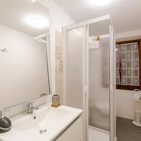 Del Giorno! Zen Con Parcheggio Gratuito E Check In Automatico 24 Su 24 Apartman Casale Monferrato